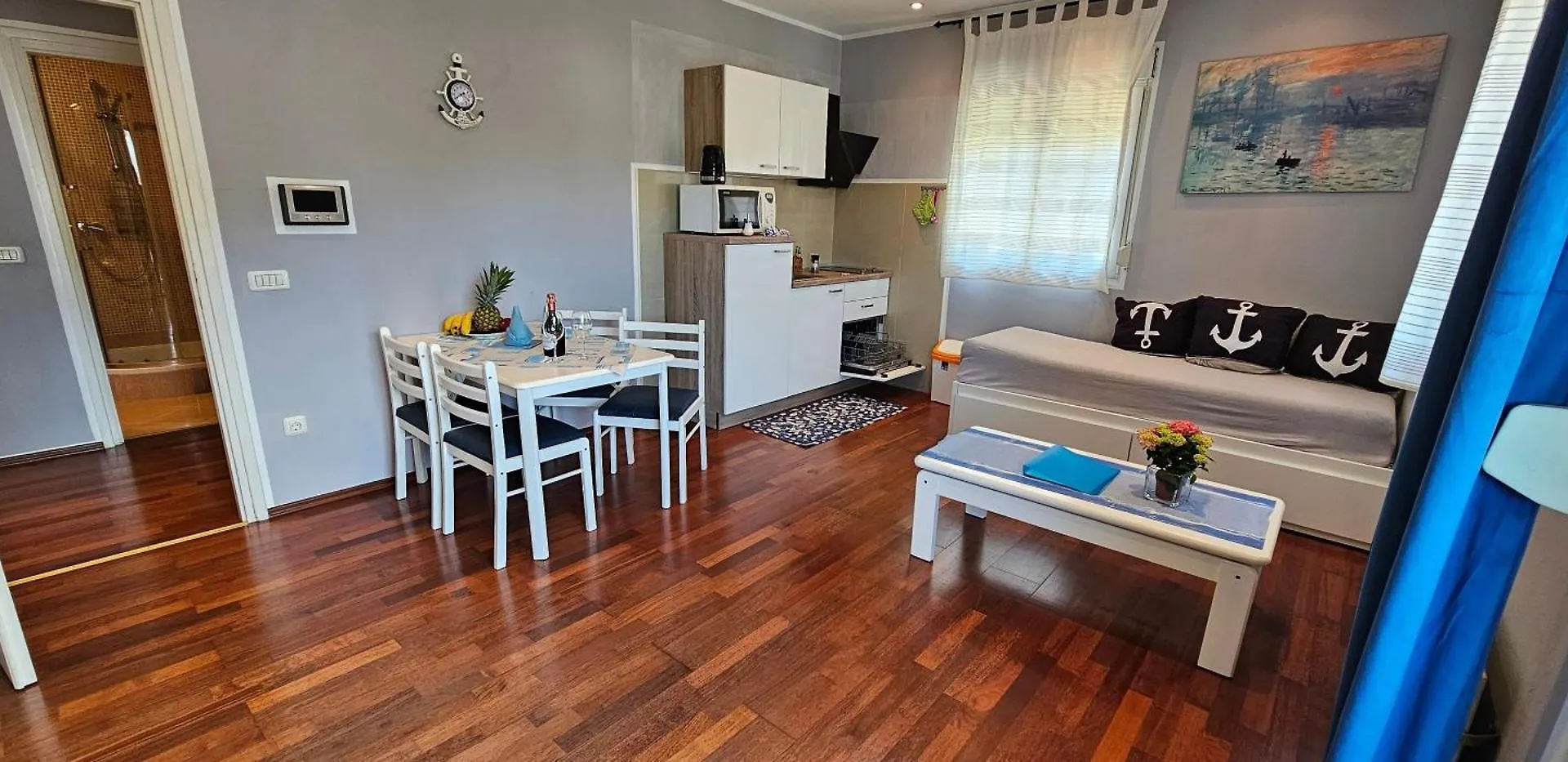 Apartments With A Parking Space Rovinj - 16498 0*,  Croatia